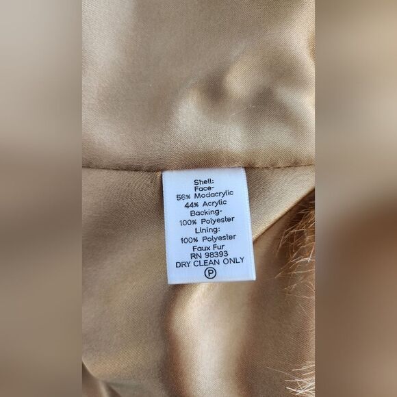 NWOTโRachel Zoe Faux Fur Vest - Size XS - Picture 16 of 16